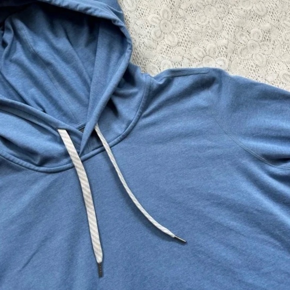 NWOT‎ Vuori Women's Halo Essential Hoodie Baltic Heather Size XL - Picture 5 of 6